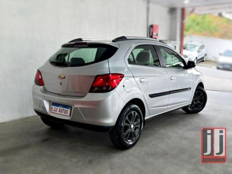 CHEVROLET Onix Hatch 1.4 4P FLEX LTZ, Foto 5