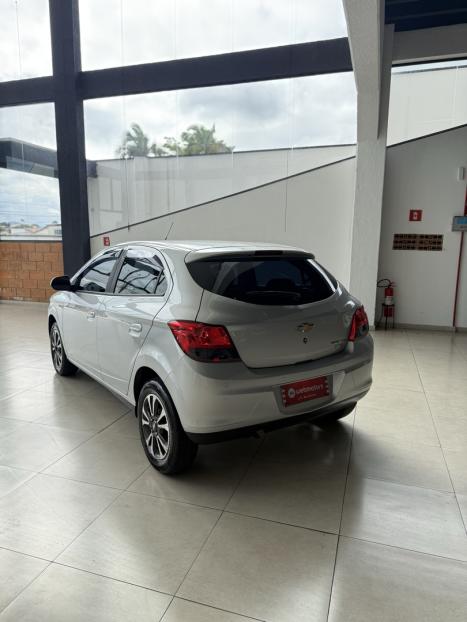 CHEVROLET Onix Hatch 1.4 4P FLEX LTZ, Foto 7