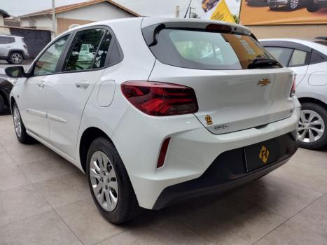 CHEVROLET Onix Hatch 1.0 4P FLEX LT, Foto 3