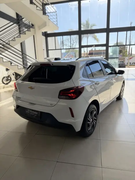 CHEVROLET Onix Hatch 1.0 12V 4P FLEX LT, Foto 9