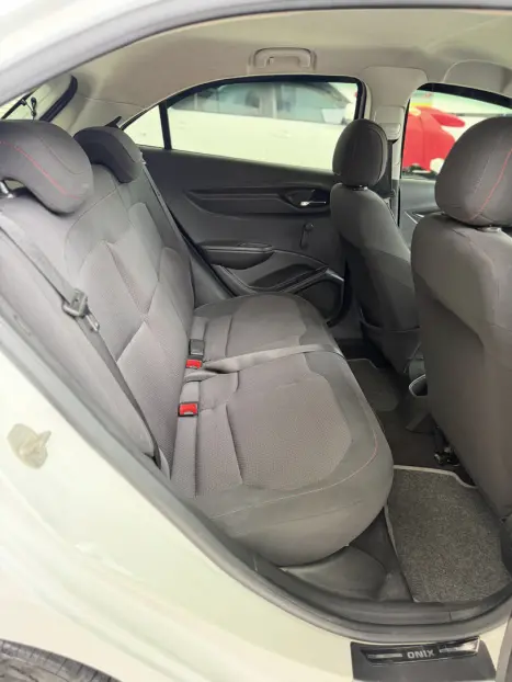 CHEVROLET Onix Hatch 1.4 4P FLEX LT, Foto 16