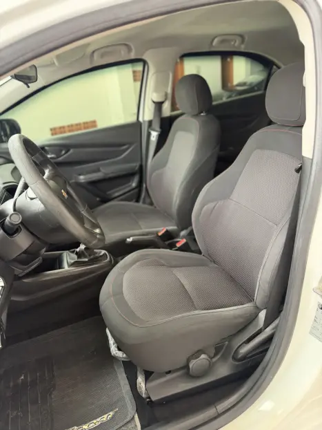CHEVROLET Onix Hatch 1.4 4P FLEX LT, Foto 18