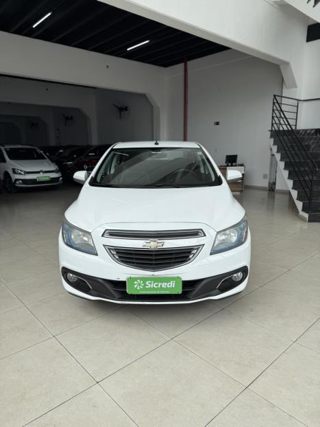CHEVROLET Prisma 1.4 4P LTZ  AUTOM�TICO, Foto 3
