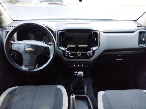 CHEVROLET S10 2.8 16V LS CABINE SIMPLES 4X4 TURBO DIESEL, Foto 5