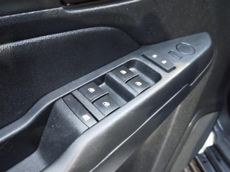 CHEVROLET S10 2.8 16V LS CABINE SIMPLES 4X4 TURBO DIESEL, Foto 11