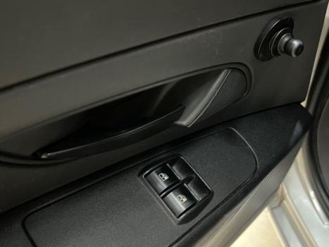 FIAT Punto 1.4 4P ATTRACTIVE FLEX, Foto 8