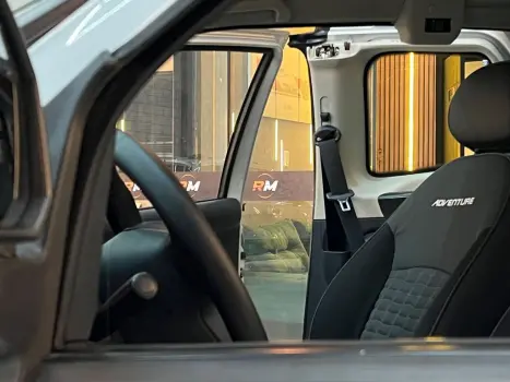 FIAT Strada 1.8 16V FLEX ADVENTURE LOCKER CABINE DUPLA, Foto 5