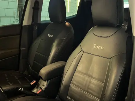 FIAT Toro 1.8 16V 4P FLEX FREEDOM AUTOMÁTICO, Foto 3 FIAT Toro 1.8 16V 4P FLEX FREEDOM AUTOMÁTICO, Foto 3