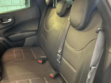 FIAT Toro 1.8 16V 4P FLEX FREEDOM AUTOMÁTICO, Foto 7 FIAT Toro 1.8 16V 4P FLEX FREEDOM AUTOMÁTICO, Foto 7