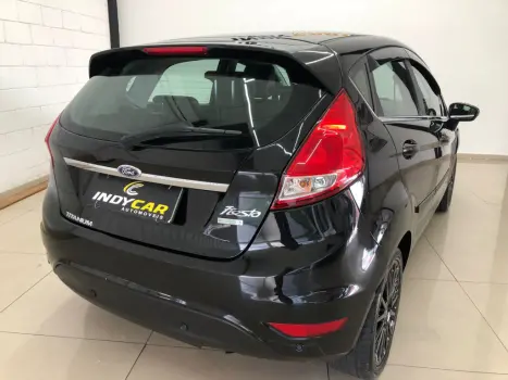 FORD Fiesta Hatch 1.0 12V 4P TITANIUM PLUS ECOBOOST TURBO POWERSHIFT AUTOMTICO, Foto 6