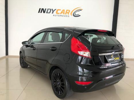 FORD Fiesta Hatch 1.0 12V 4P TITANIUM PLUS ECOBOOST TURBO POWERSHIFT AUTOMTICO, Foto 7