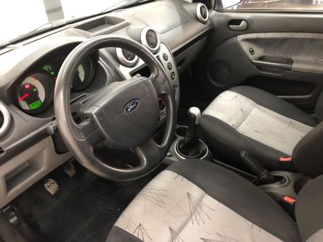 FORD Fiesta Hatch 1.6 4P FLEX, Foto 17
