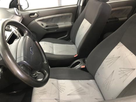 FORD Fiesta Hatch 1.6 4P FLEX, Foto 24