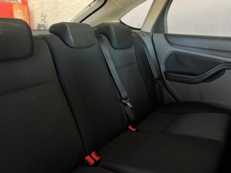 FORD Focus Hatch 1.6 4P, Foto 11