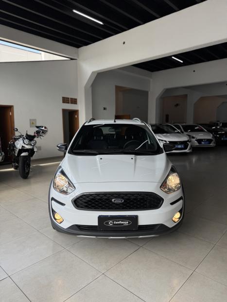 FORD Ka Hatch 1.5 12V 4P FLEX TI-VCT FREESTYLE AUTOM�TICO, Foto 2