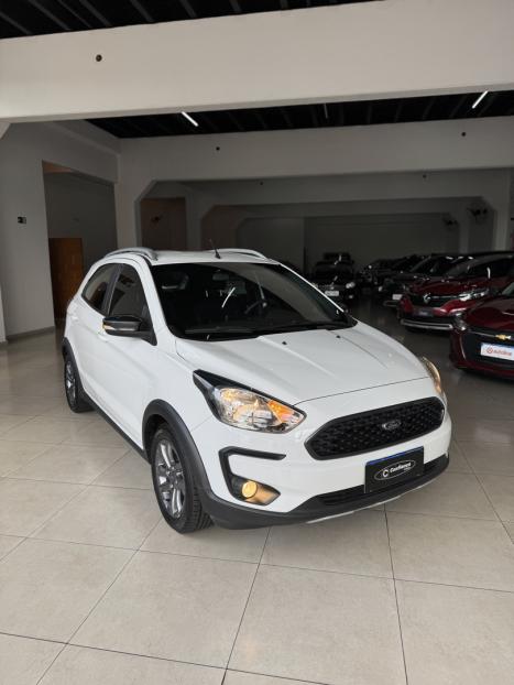 FORD Ka Hatch 1.5 12V 4P FLEX TI-VCT FREESTYLE AUTOM�TICO, Foto 3