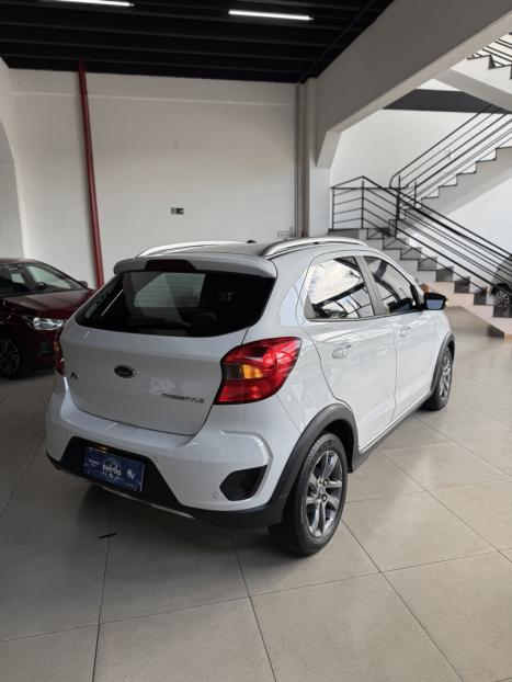 FORD Ka Hatch 1.5 12V 4P FLEX TI-VCT FREESTYLE AUTOM�TICO, Foto 7