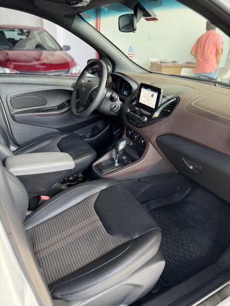FORD Ka Hatch 1.5 12V 4P FLEX TI-VCT FREESTYLE AUTOM�TICO, Foto 11