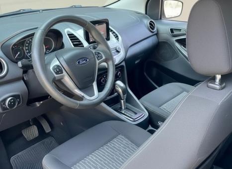 FORD Ka Hatch 1.5 12V 4P FLEX TI-VCT SE AUTOM�TICO, Foto 3