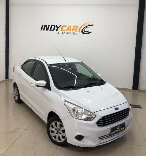 FORD Ka + Sedan 1.5 16V 4P FLEX SE PLUS, Foto 2