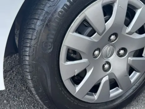 FORD Ka + Sedan , Foto 7