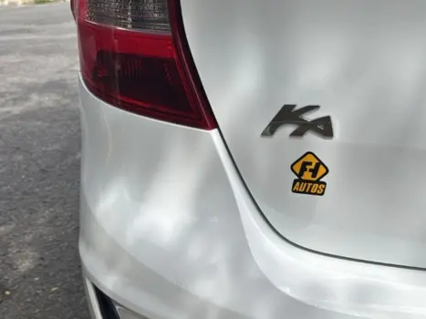 FORD Ka + Sedan , Foto 10