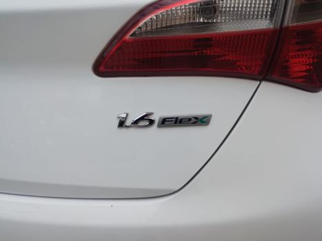 HYUNDAI HB 20 Hatch 1.6 16V 4P FLEX PREMIUM, Foto 8