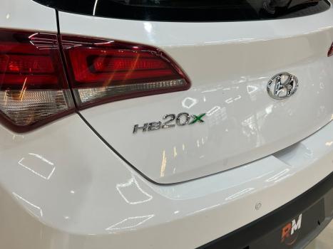 HYUNDAI HB 20 Hatch X 1.6 16V 4P STYLE FLEX AUTOM�TICO, Foto 5