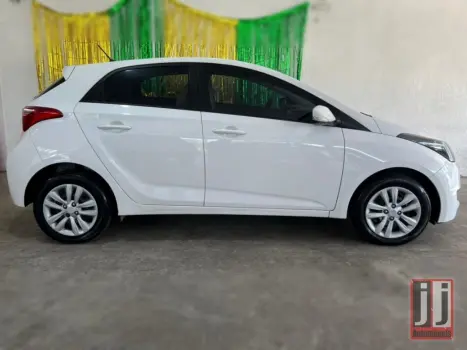 HYUNDAI HB 20 Hatch 1.6 16V 4P FLEX COMFORT PLUS AUTOM�TICO, Foto 3