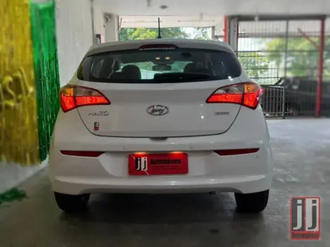 HYUNDAI HB 20 Hatch 1.6 16V 4P FLEX COMFORT PLUS AUTOM�TICO, Foto 4