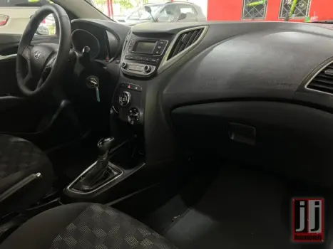 HYUNDAI HB 20 Hatch 1.6 16V 4P FLEX COMFORT PLUS AUTOM�TICO, Foto 10