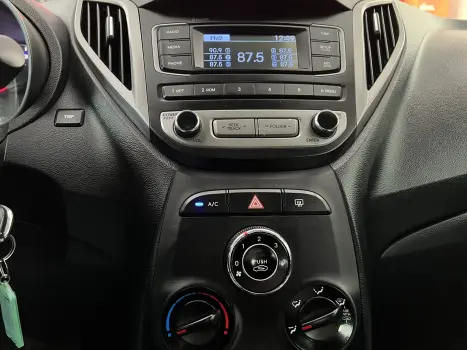 HYUNDAI HB 20 Hatch 1.6 16V 4P FLEX COMFORT, Foto 9