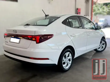 HYUNDAI HB 20 Sedan 1.0 12V 4P FLEX COMFORT PLUS, Foto 4