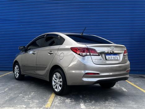 HYUNDAI HB 20 Sedan 1.6 16V 4P FLEX COMFORT PLUS, Foto 11