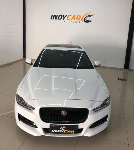 JAGUAR XE 2.0 16V 4P SI4 R-SPORT TURBO AUTOMÁTICO, Foto 4 JAGUAR XE 2.0 16V 4P SI4 R-SPORT TURBO AUTOMÁTICO, Foto 4