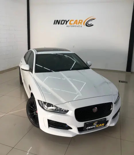 JAGUAR XE 2.0 16V 4P SI4 R-SPORT TURBO AUTOMÁTICO, Foto 5 JAGUAR XE 2.0 16V 4P SI4 R-SPORT TURBO AUTOMÁTICO, Foto 5