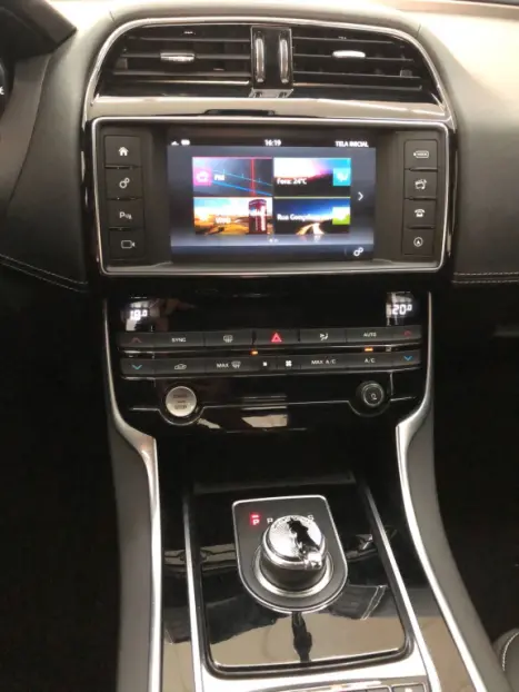 JAGUAR XE 2.0 16V 4P SI4 R-SPORT TURBO AUTOMÁTICO, Foto 16 JAGUAR XE 2.0 16V 4P SI4 R-SPORT TURBO AUTOMÁTICO, Foto 16