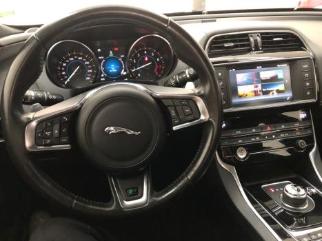 JAGUAR XE 2.0 16V 4P SI4 R-SPORT TURBO AUTOMÁTICO, Foto 17 JAGUAR XE 2.0 16V 4P SI4 R-SPORT TURBO AUTOMÁTICO, Foto 17