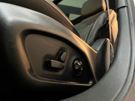 JEEP Commander 2.0 16V 4P TD380 OVERLAND 4X4 TURBO DIESEL AUTOM�TICO AT9, Foto 7