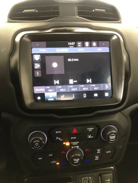 JEEP Renegade 1.3 16V 4P FLEX T270 LONGITUDE TURBO AUTOM�TICO, Foto 15