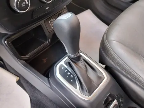 JEEP Renegade 1.3 16V 4P FLEX T270 LONGITUDE TURBO AUTOM�TICO, Foto 8