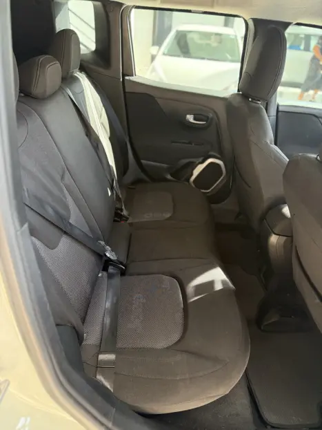 JEEP Renegade 1.8 16V 4P FLEX LONGITUDE AUTOM�TICO, Foto 14