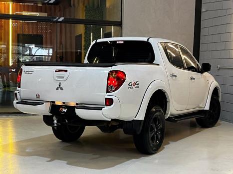 MITSUBISHI L 200 Triton 3.5 V6 HPE 4X4 FLEX CABINE DUPLA AUTOMTICO, Foto 9