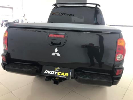 MITSUBISHI L 200 Triton 3.2 16V HPE 4X4 CABINE DUPLA TURBO DIESEL INTERCOOLER AUTOM�TICO, Foto 13