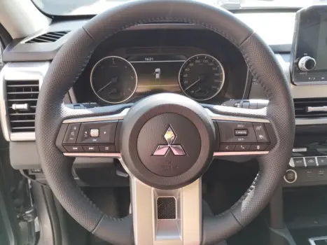 MITSUBISHI L 200 Triton , Foto 6