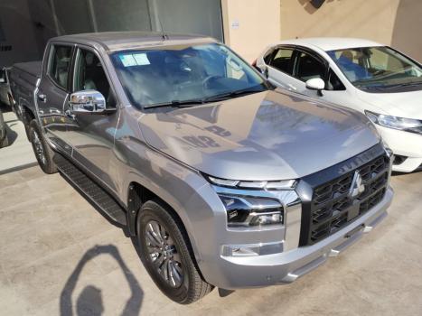 MITSUBISHI L 200 Triton 2.4 16V SPORT GLS CABINE DUPLA TURBO DIESEL, Foto 2