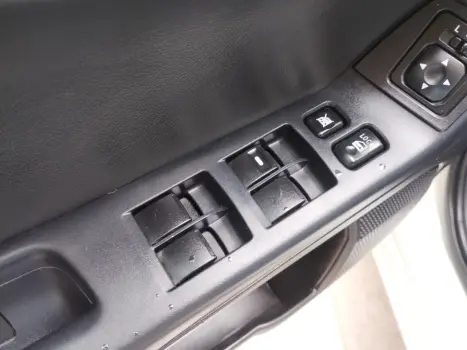 MITSUBISHI Lancer 2.0 16V 4P AUTOM�TICO, Foto 9