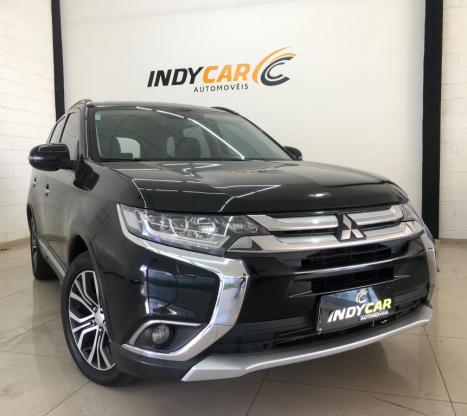 MITSUBISHI Outlander 2.2 16V 4P 4X4 DIESEL 7 LUGARES AUTOM�TICO, Foto 1