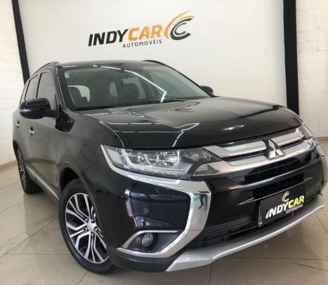 MITSUBISHI Outlander 2.2 16V 4P 4X4 DIESEL 7 LUGARES AUTOM�TICO, Foto 10