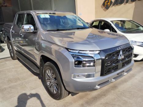 MITSUBISHI Triton 2.4 HPE-S BITURBO DIESEL CABINE DUPLA 4X4 AUTOMÁTICO, Foto 1